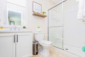 Amazing Three Bedrooms w Spa Jacuzzi Close Disney Encantada 3012