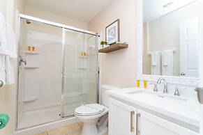Amazing Three Bedrooms w Spa Jacuzzi Close Disney Encantada 3012
