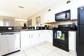 Amazing Three Bedrooms w Spa Jacuzzi Close Disney Encantada 3012