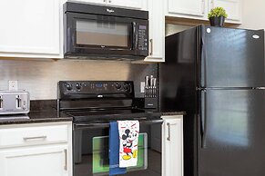 Amazing Three Bedrooms w Spa Jacuzzi Close Disney Encantada 3012