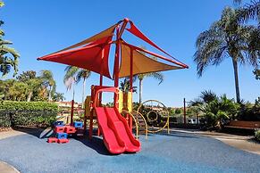 Amazing Three Bedrooms w Spa Jacuzzi Close Disney Encantada 3012