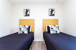 Amazing Three Bedrooms w Spa Jacuzzi Close Disney Encantada 3012