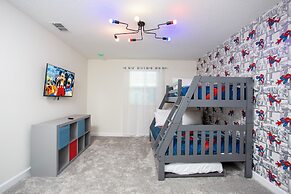 Fantastic Eight Bedrooms SF w Screened Pool at Storey Lake Resort 2887