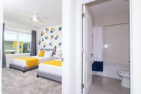 Gorgeous Family Friendly 5 Bd w Pool Close to Disney Storey Lake 2767