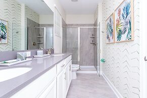 Gorgeous Family Friendly 5 Bd w Pool Close to Disney Storey Lake 2767