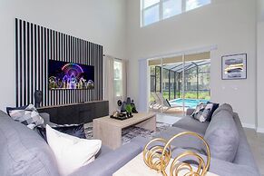 Gorgeous Family Friendly 5 Bd w Pool Close to Disney Storey Lake 2767