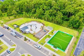 Gorgeous Family Friendly 5 Bd w Pool Close to Disney Storey Lake 2767