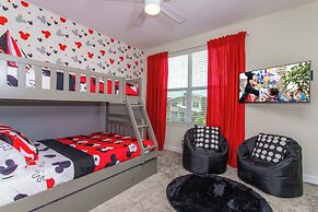 Gorgeous Family Friendly 5 Bd w Pool Close to Disney Storey Lake 2767