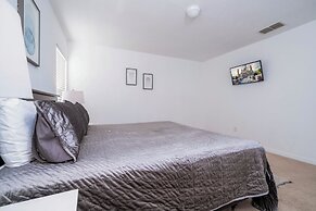 Amazing 4Bd Screened Pool Close to Disney 4572