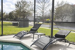 Amazing 4Bd Screened Pool Close to Disney 4572