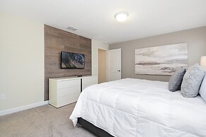 Four Bedrooms w Pool Townhome 4841