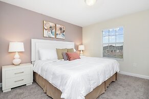 Four Bedrooms w Pool Townhome 4841