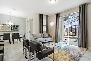 Four Bedrooms w Pool Townhome 4841