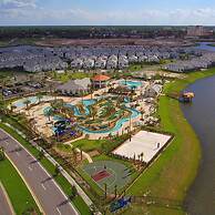 Four Bedrooms w Pool Townhome 4841