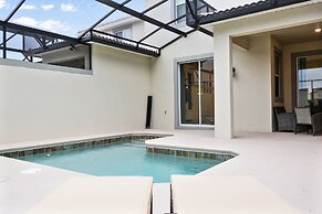 Four Bedrooms w Pool Townhome 4841