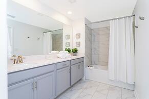 Wonderful 5 Bd Close to Disney Storey Lake 2980