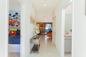 Wonderful 5 Bd Close to Disney Storey Lake 2980