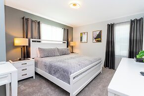 Wonderful 5 Bd Close to Disney Storey Lake 2980