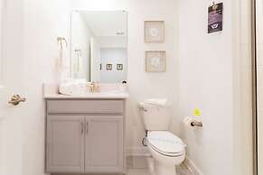 Wonderful 5 Bd Close to Disney Storey Lake 2980