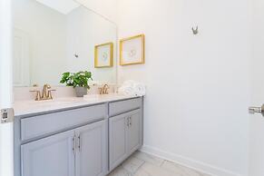 Wonderful 5 Bd Close to Disney Storey Lake 2980