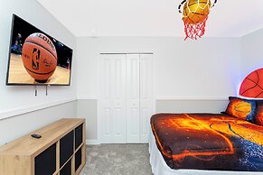 Wonderful 5 Bd Close to Disney Storey Lake 2980