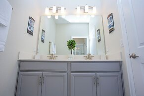 Wonderful 5 Bedroom w Pool Close to Disney 4801