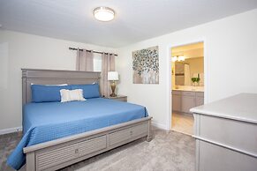 Wonderful 5 Bedroom w Pool Close to Disney 4801