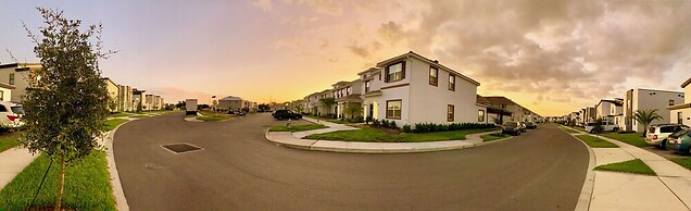 Wonderful 5 Bedroom w Pool Close to Disney 4801