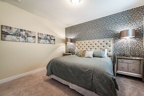 Wonderful 8 Bd w Pool Spa at Encore Resort Close to Disney 461