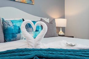 Gorgeous 2 Bedroom Apartment Close to Disney 305 3191