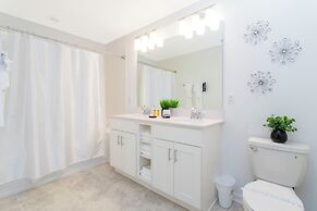 Gorgeous 2 Bedroom Apartment Close to Disney 305 3191
