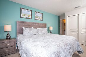 Family Friendly 4 Bedroom Close to Disney in Compass Bay Resort 5108