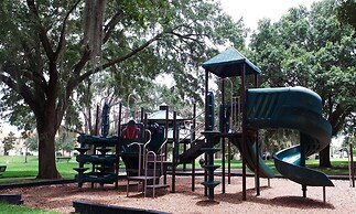 Family Friendly 4 Bedroom Close to Disney in Compass Bay Resort 5108