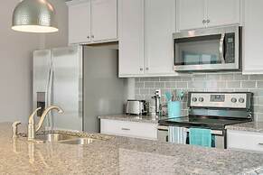 Family Friendly 4 Bedroom Close to Disney in Orlando Area 5116