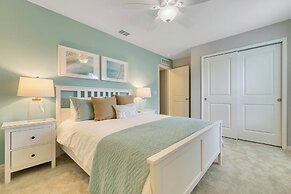 Family Friendly 4 Bedroom Close to Disney in Orlando Area 5116