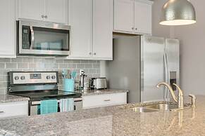 Family Friendly 4 Bedroom Close to Disney in Orlando Area 5116