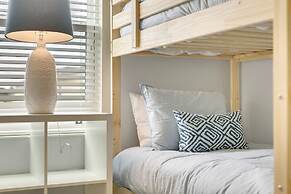 Family Friendly 4 Bedroom Close to Disney in Orlando Area 5116