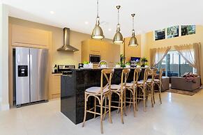 Stunning 4 Bd Close To Disney Magic Village 3247