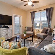 Deluxe 3 Bedroom Apartment Vista Cay Resort 404