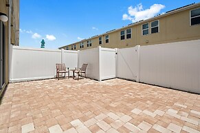 Stunning 4 Bd w Gameroom Close to Disney 5110