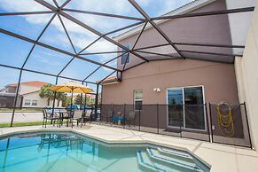 Four Bedroom w Screened Pool Close to Disney 4563