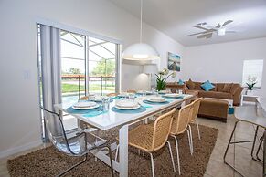 Four Bedroom w Screened Pool Close to Disney 4563