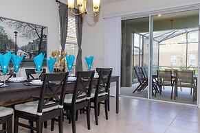 Gorgeous 5 Bd w Pool Jacuzzi Close to Disney 6071
