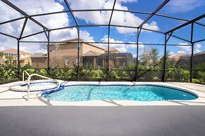 Gorgeous 5 Bd w Pool Jacuzzi Close to Disney 6071