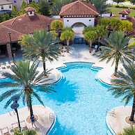 Gorgeous 5 Bd w Pool Jacuzzi Close to Disney 6071