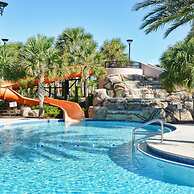 Gorgeous 5 Bd w Pool Jacuzzi Close to Disney 6071