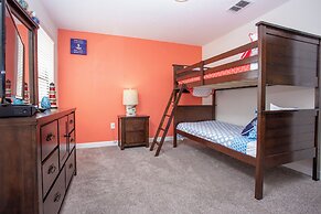 Luxury 5Bd w Jacuzzi Pool Near Disney 5528