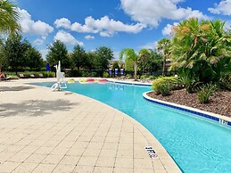 Luxury 5Bd w Jacuzzi Pool Near Disney 5528