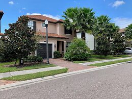 Luxury 5Bd w Jacuzzi Pool Near Disney 5528