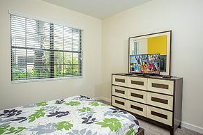 Luxury 5Bd w Jacuzzi Pool Near Disney 5528